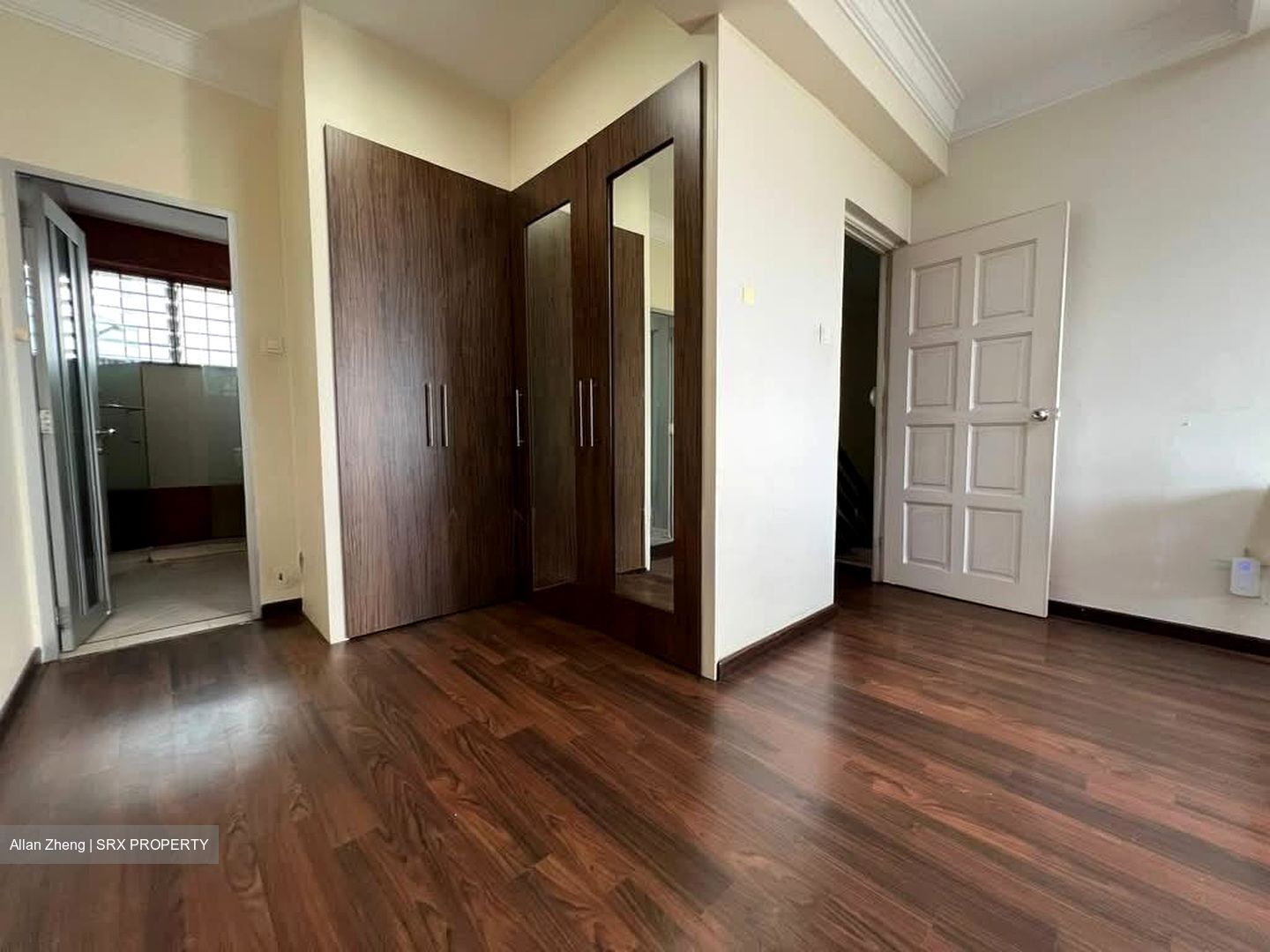 Sherwood Towers (D21), Apartment #566061381